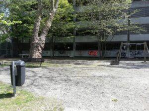 Spielplatz Schottenstraße - Sitzbank