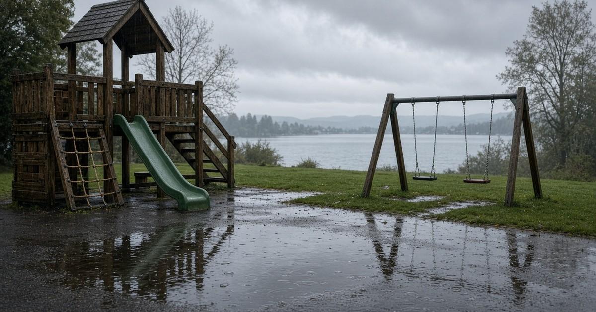 Spielplatz bei Regen Konstanz