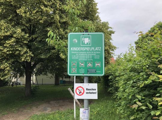 Spielplatz Bachbohlweg - Beschilderung