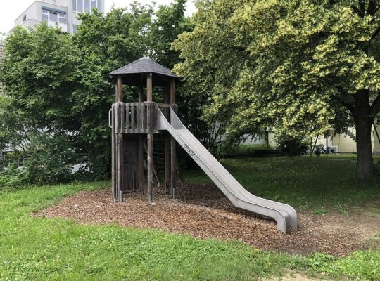Spielplatz Bachbohlweg - Spielturm