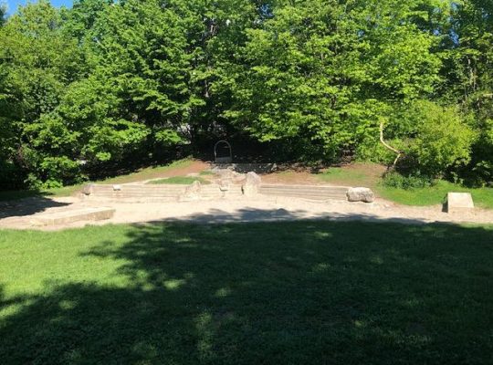 Spielplatz Berchen Sandkasten