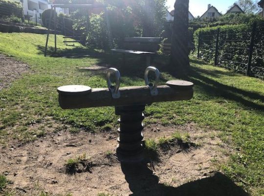Spielplatz Eichendorffweg Wippe Kleinkinder