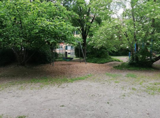 Spielplatz Hindenburgpark - Nestschaukel