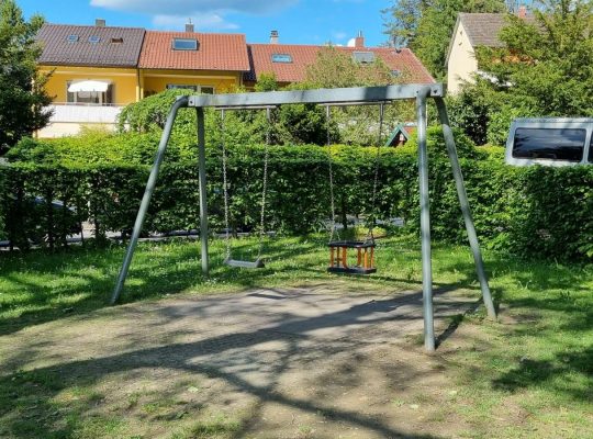 Spielplatz Hockgraben - Kleinkind Schaukel