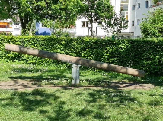 Spielplatz Hockgraben - Wippe