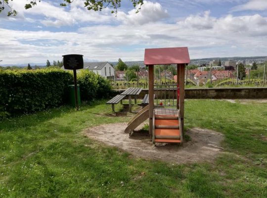 Spielplatz Höhenweg - Kletterturm