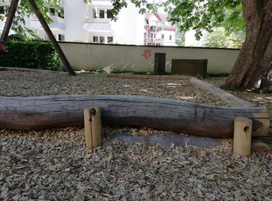 Spielplatz Katzgasse - Stützbalken