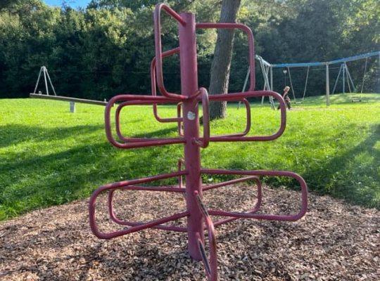 Spielplatz Moosweg - Klettergerüst (2)