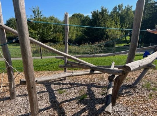 Spielplatz Moosweg - Klettern und balancieren