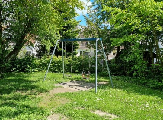 Spielplatz Nestgasse - Schaukel