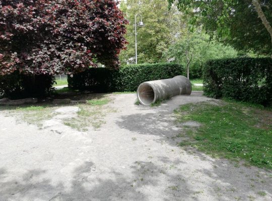 Spielplatz Palmenhauspark - Betonröhre