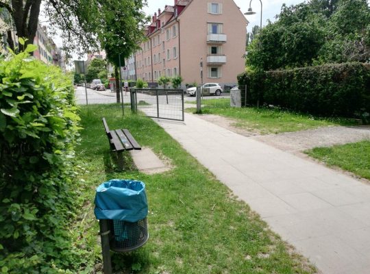 Spielplatz Palmenhauspark - Eingezäunt