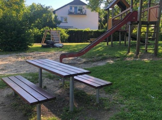 Spielplatz Pappelweg ganz