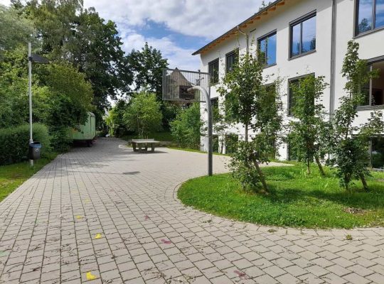 Spielplatz Raiteburg - Tischtennis und Basketball