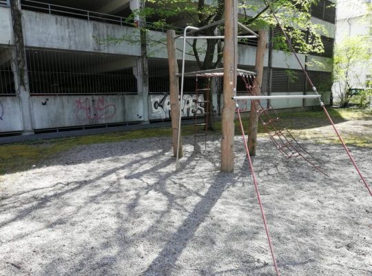 Spielplatz Schottenstraße - Kletterturm