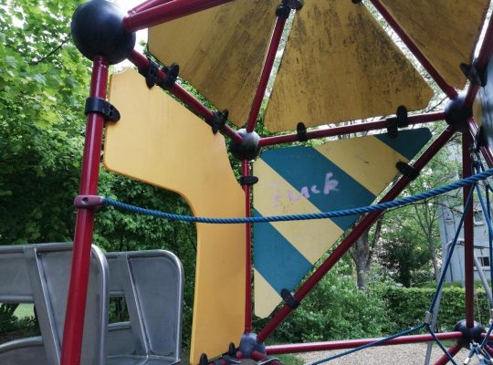 Spielplatz Treffpunkt Petershausen - Spielturm