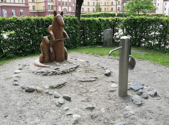 Spielplatz Treffpunkt Petershausen - wasser (1)