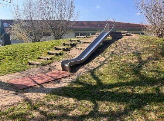 Spielplatz Urisberg Rutsche