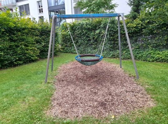 Spielplatz Stadelhofen - Nestschaukel