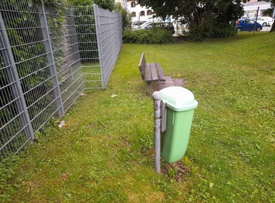 Spielplatz Stadelhofen - Mülleimer